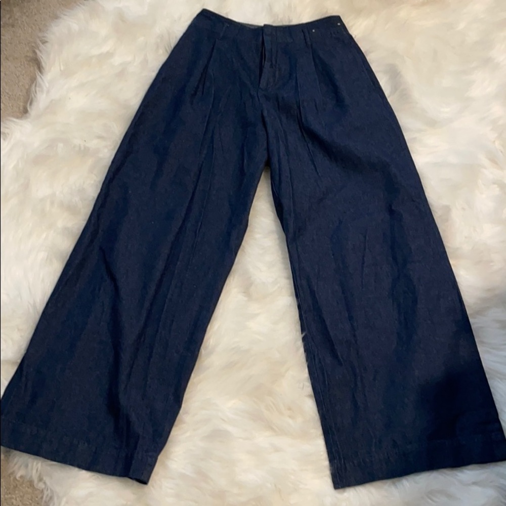 Wide leg jeans from Uniqlo